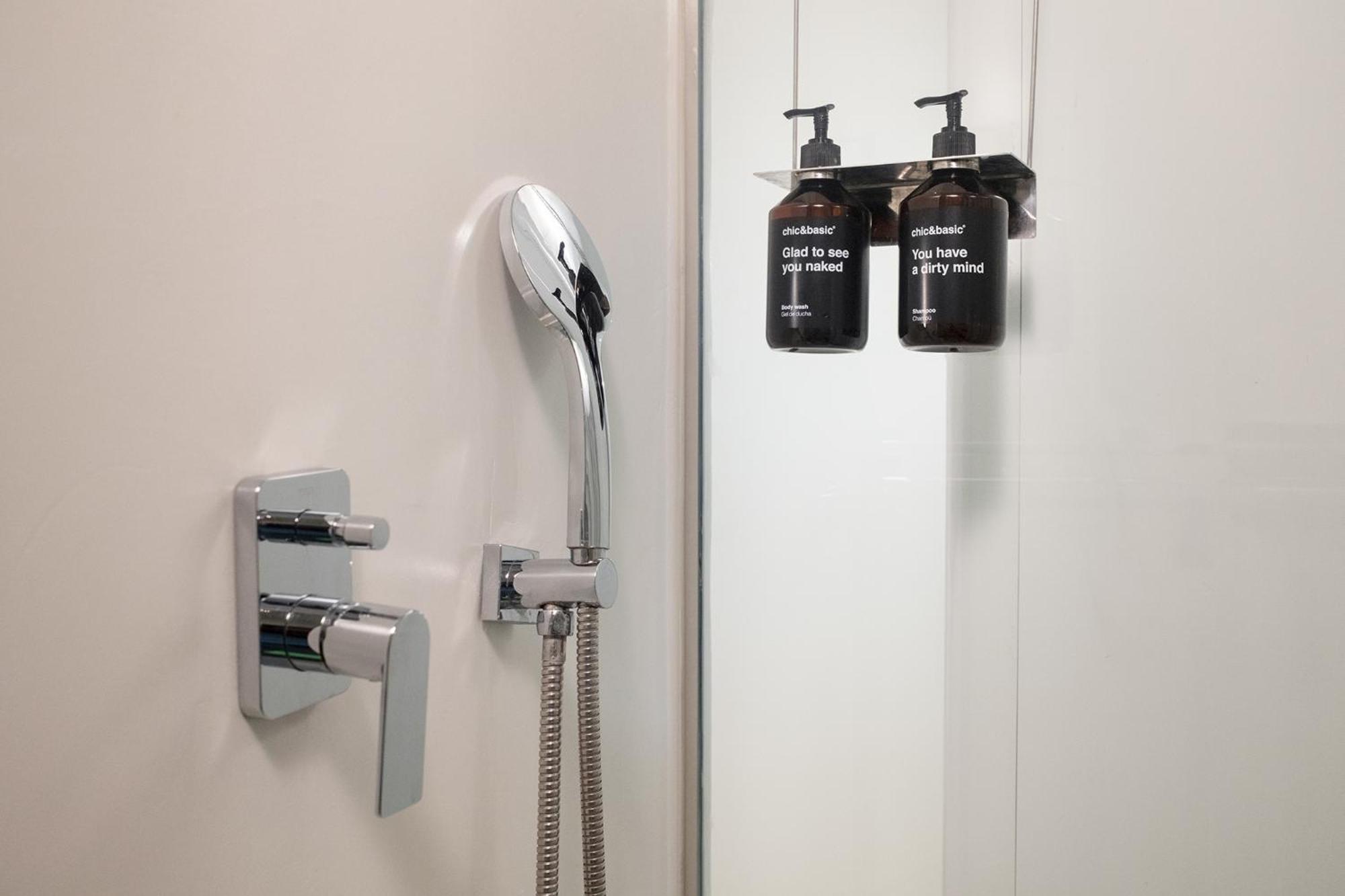 Chic & Basic Born Boutique Hotel Βαρκελώνη Εξωτερικό φωτογραφία