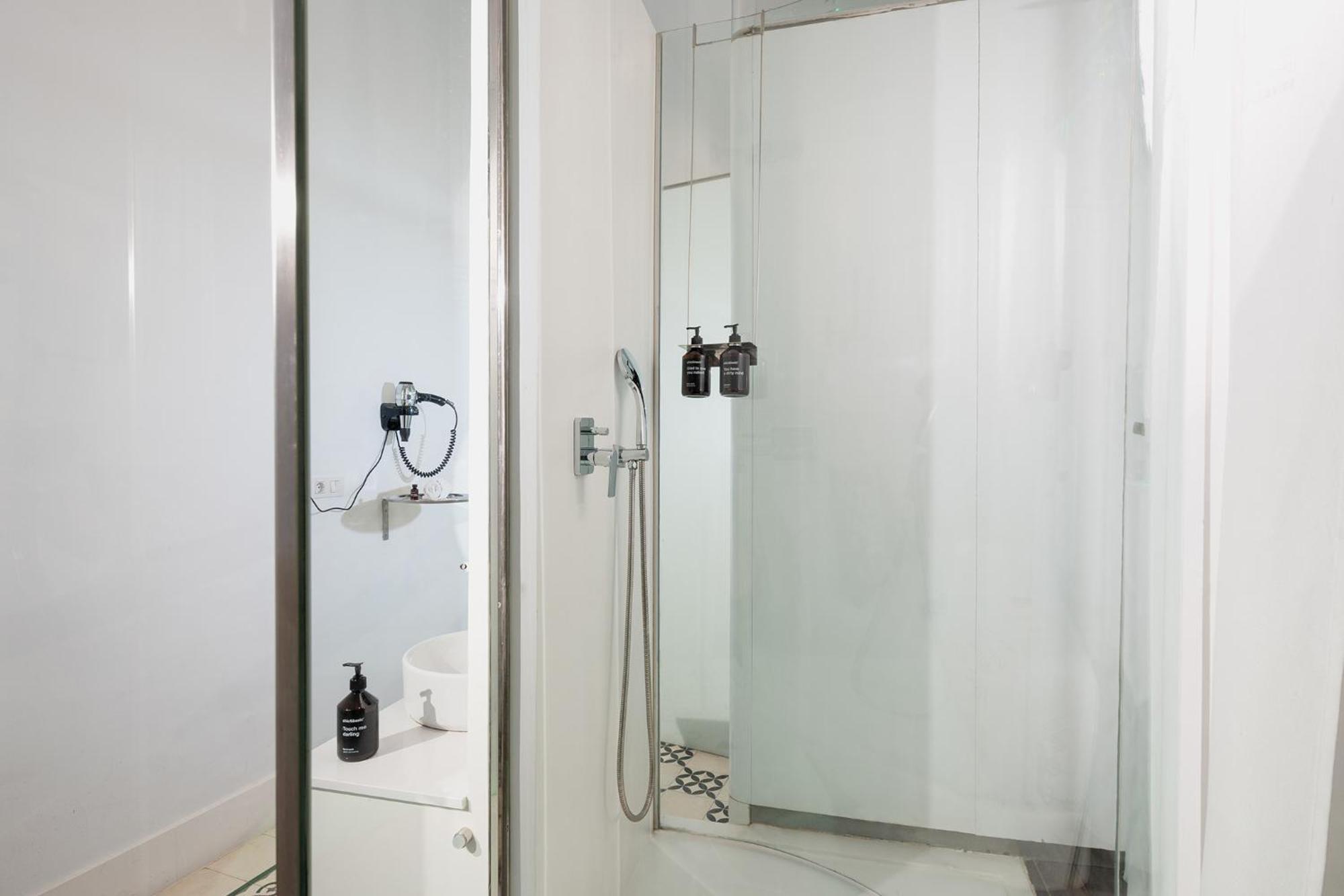 Chic & Basic Born Boutique Hotel Βαρκελώνη Εξωτερικό φωτογραφία